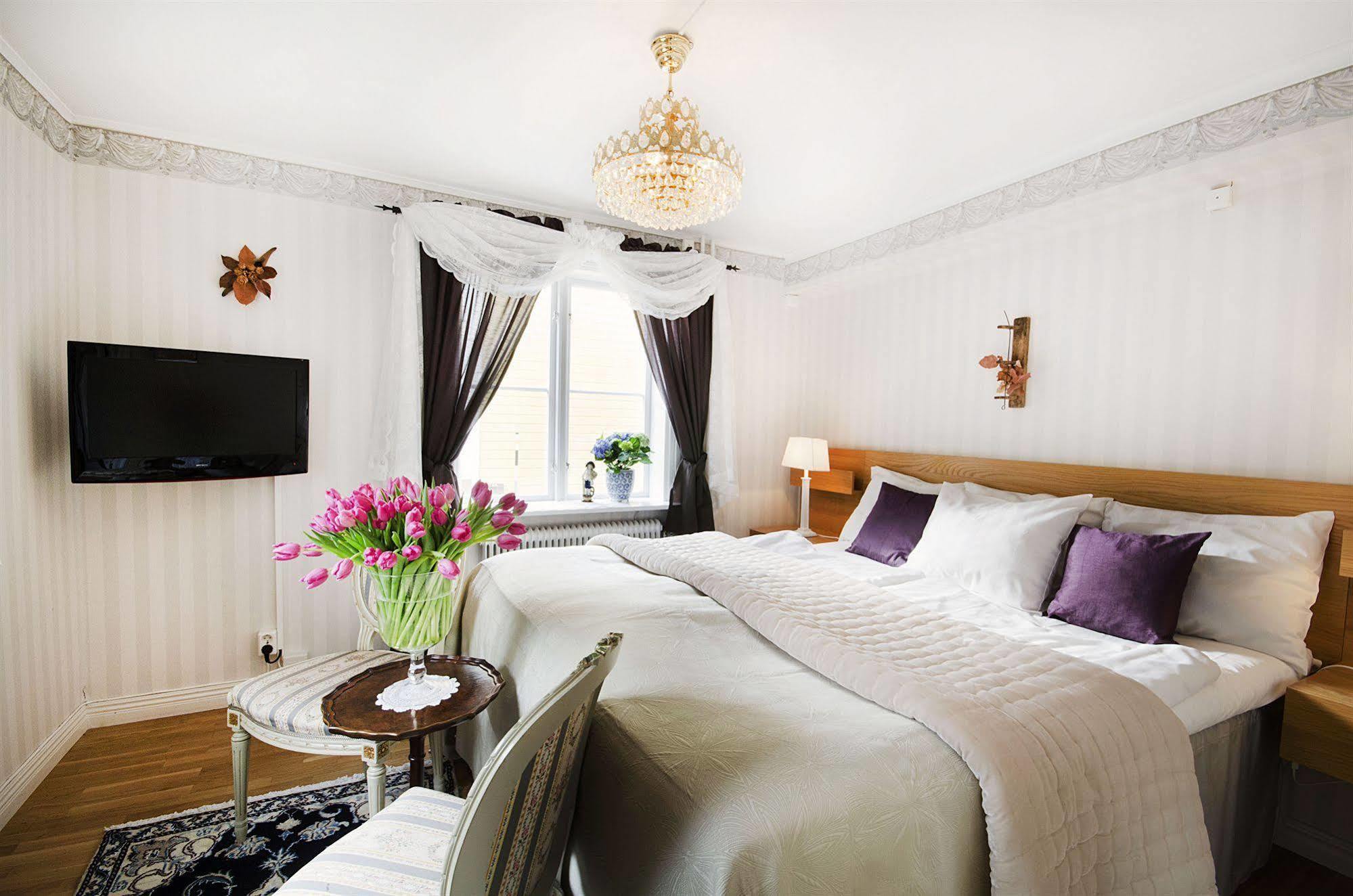 Hotel Amalias Hus Gränna Extérieur photo