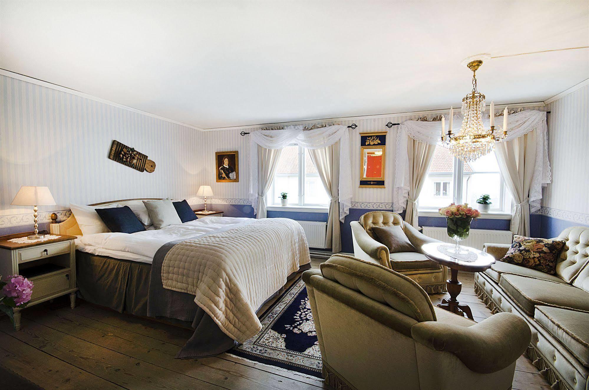 Hotel Amalias Hus Gränna Extérieur photo